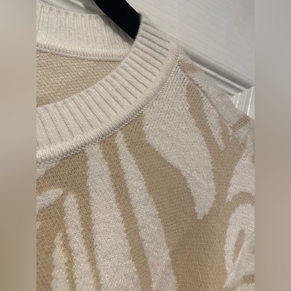 NWT Cyrus Size 2X Ivory Beige Long Sleeve Soft Plush Knit Pullover Sweater - Picture 4 of 13